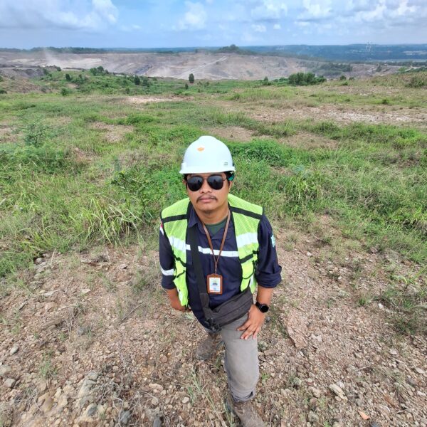 Davin Rizqa Haris Suryana, MT